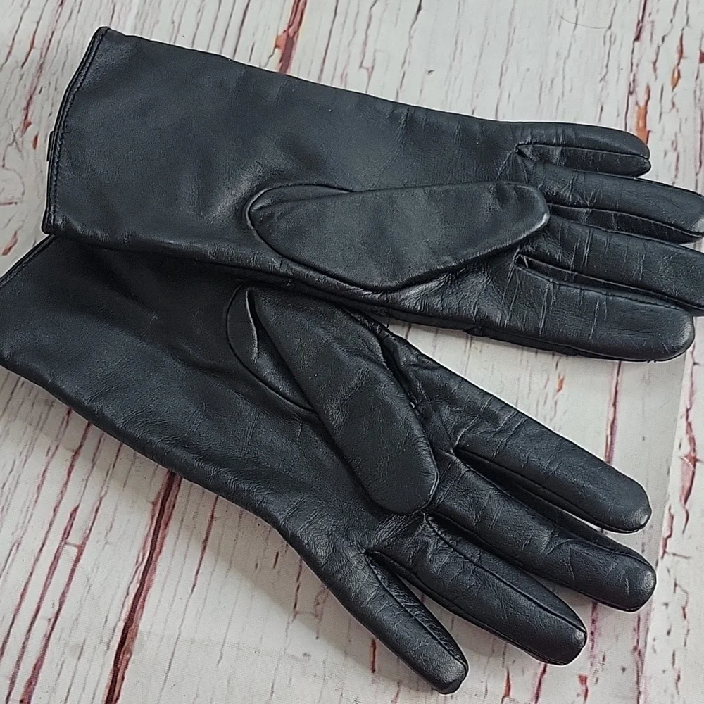 Quilted Black Leather And Nylon Gloves Size Medium